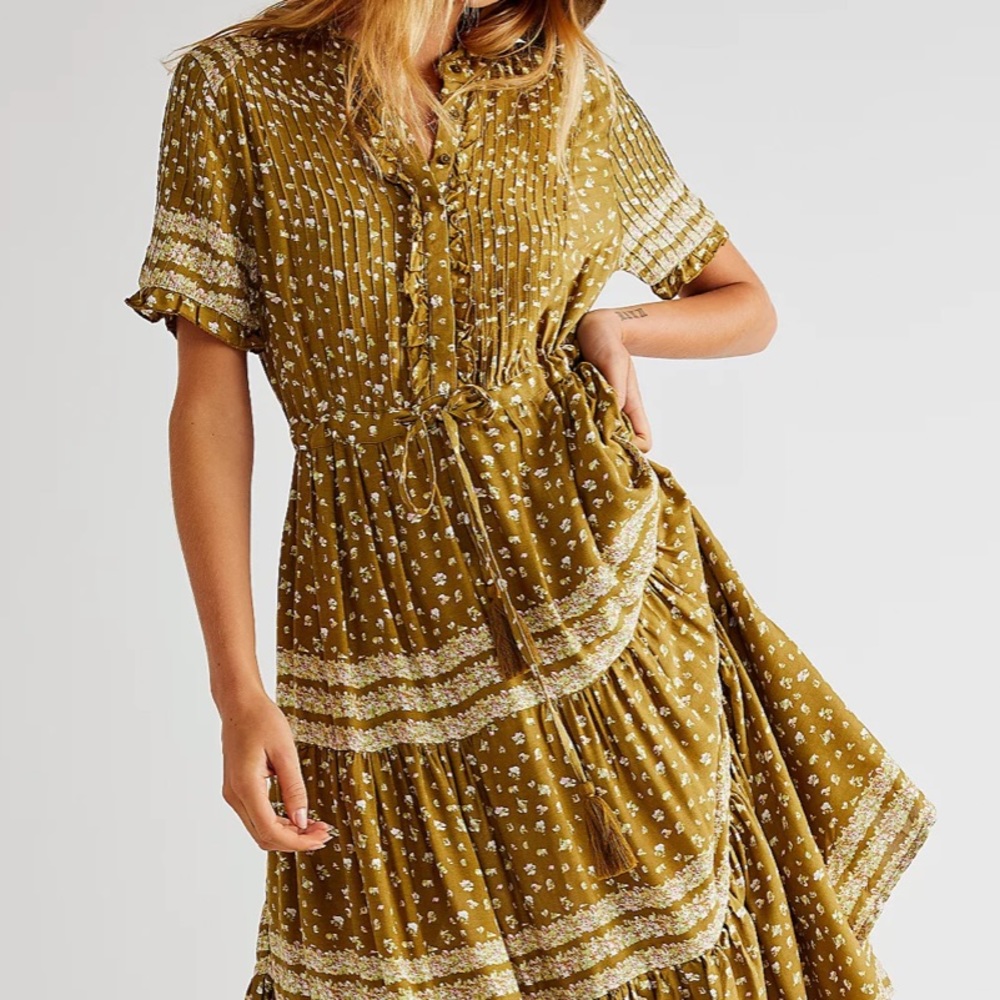 FREE PEOPLE Rare Feeling Dress